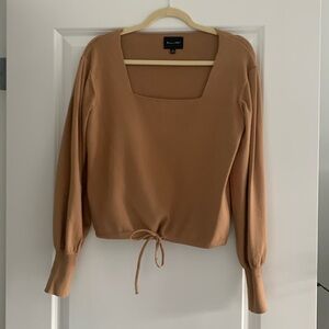 Line & dot square neck sweater